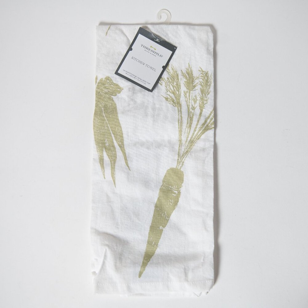 Threshold "Veggie Sea Isle" Plant Theme 100% Cotton Kitchen Dish Towel